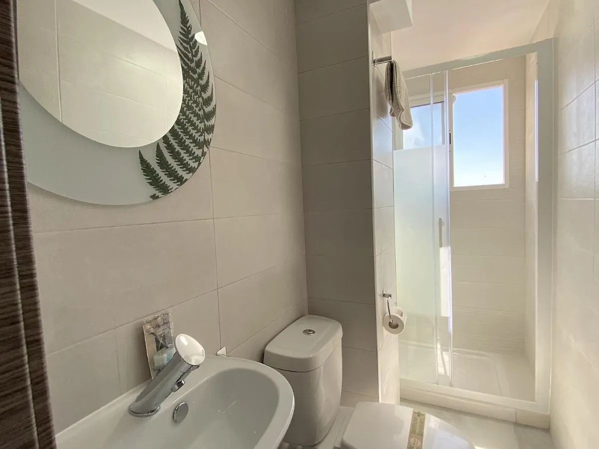 네르하 Centro Life Seaview Casasol 아파트